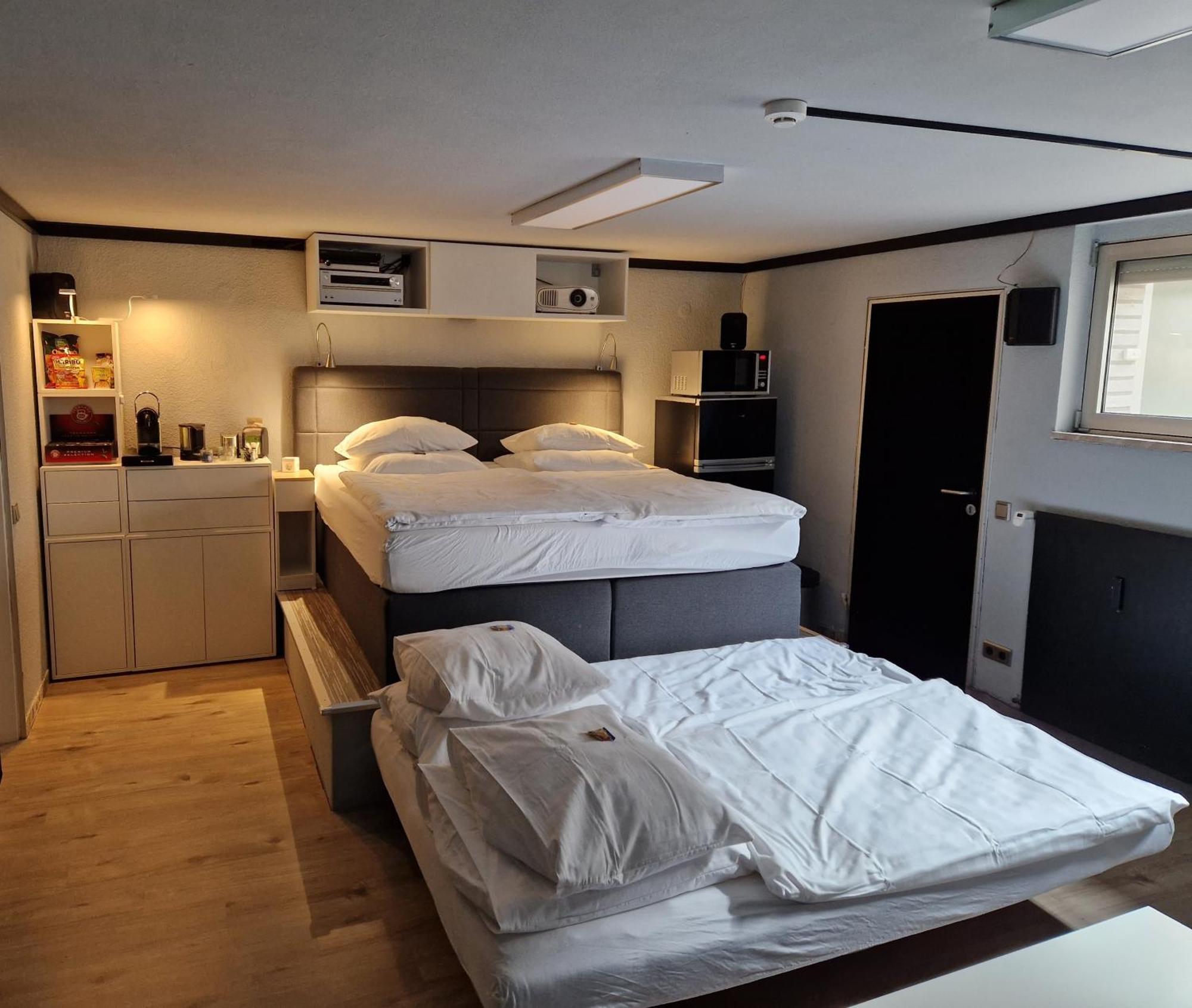 Gapsah-Das Apartment Mit Kino Genhulsen المظهر الخارجي الصورة